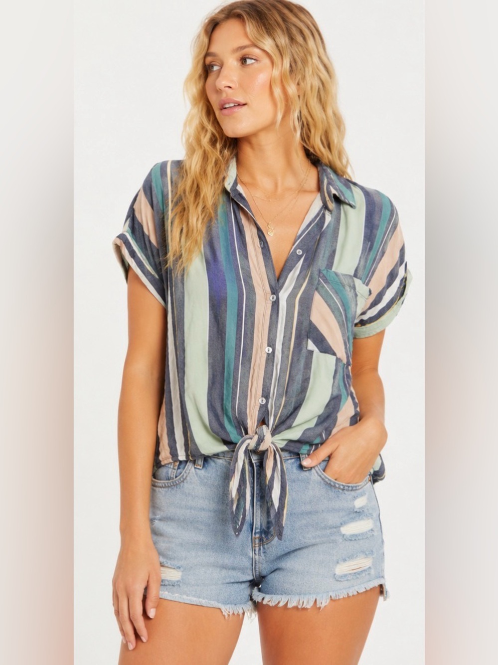 🌴‎ O’Neill Striped Tie Front Short Sleeve Button Shirt Large 🌴